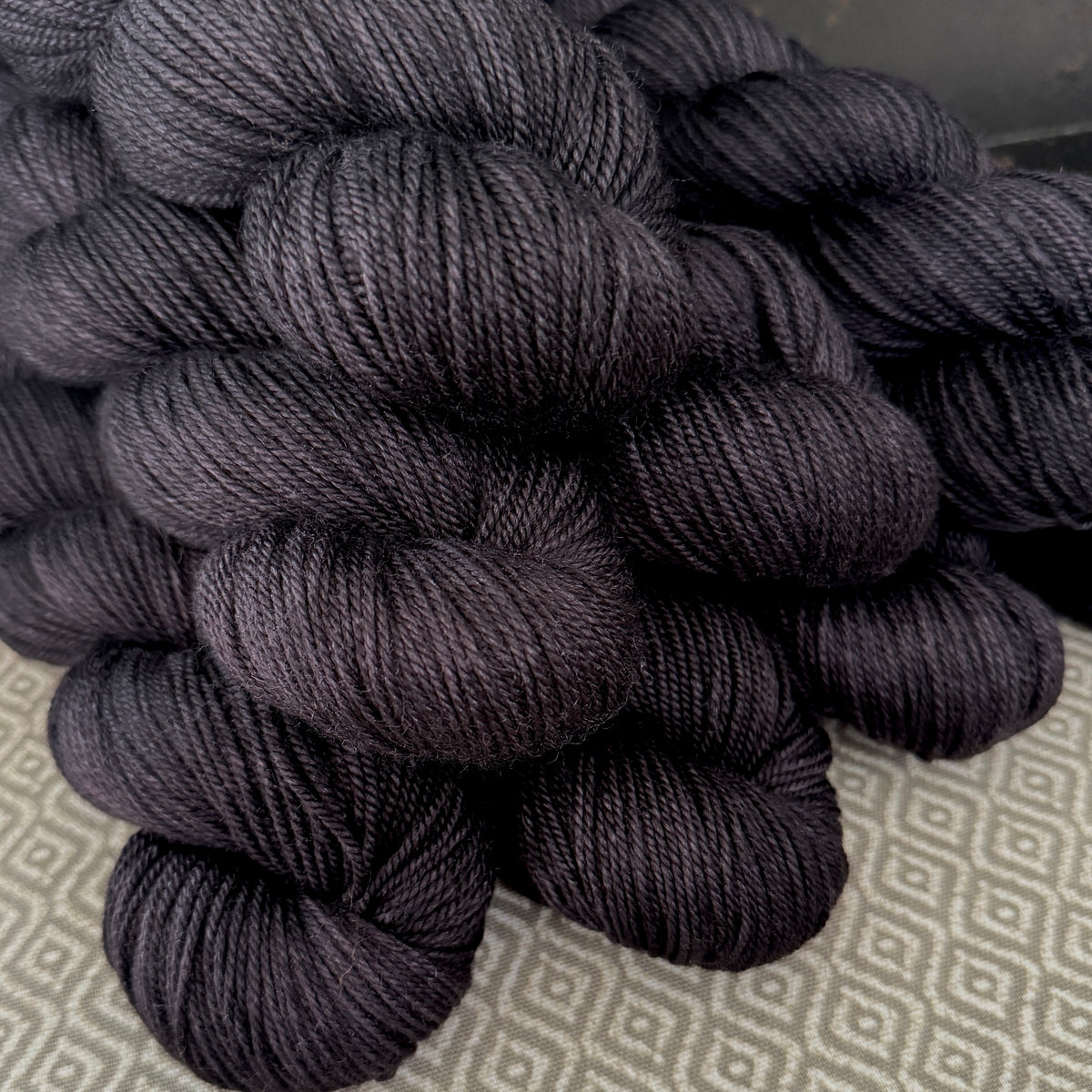 Dreamy DK Yarn - Black Semi-Solid – Greenwood Fiberworks