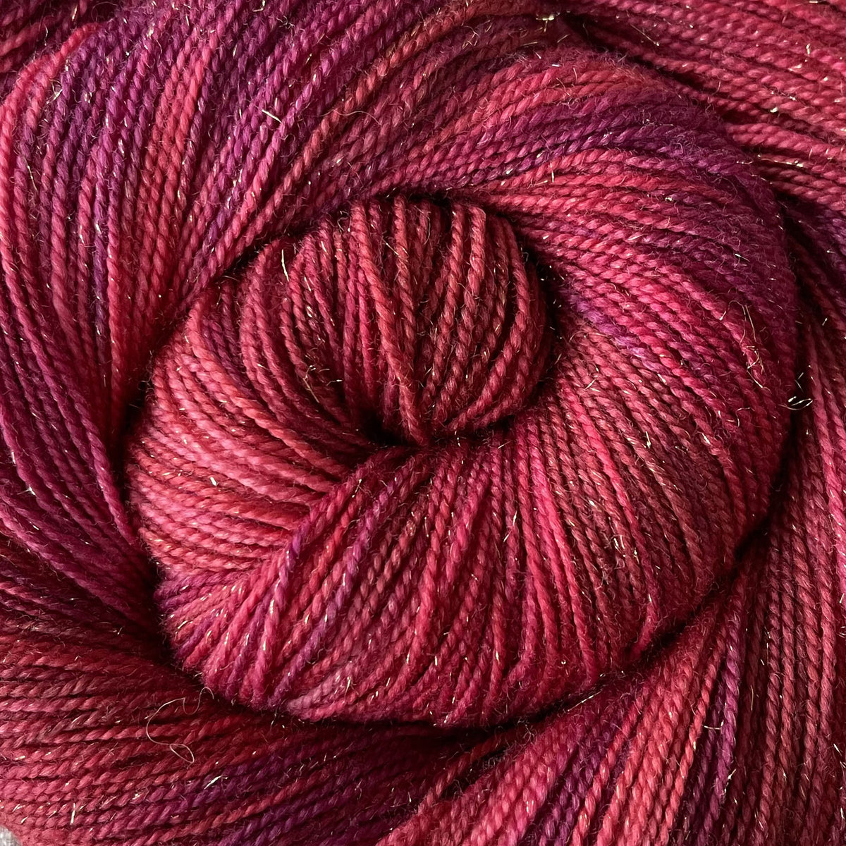 Gold Dust Yarn - Hot Lips Variegated – Greenwood Fiberworks