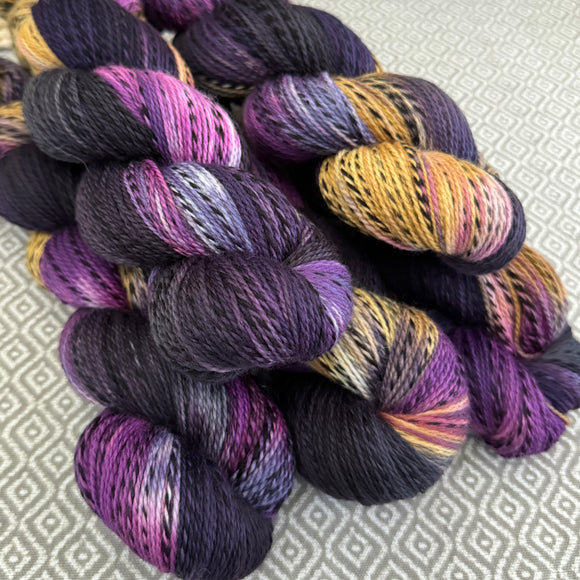 Zippy Fingering Weight Yarn - August Birth Flower - Gladiolus