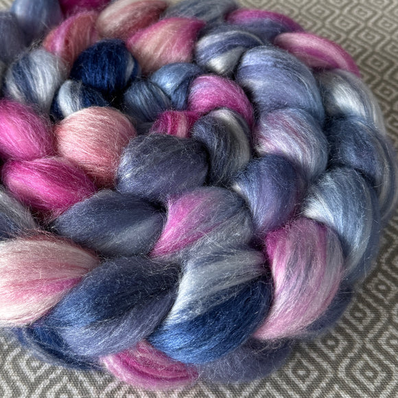 Merino Bamboo Silk Roving - Morning Glory