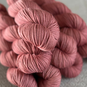 Luxe Yarn - Blossom Semi Solid