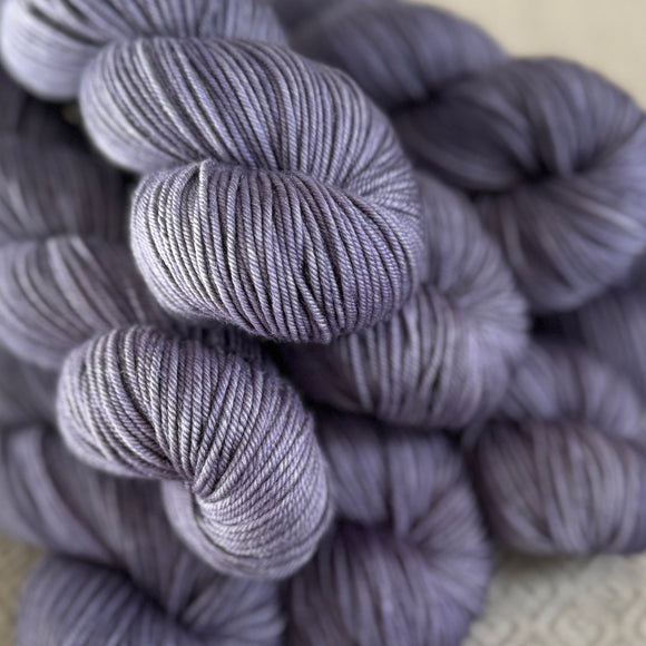 Luxe Yarn - Periwinkle Semi Solid