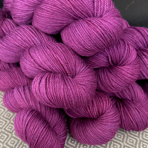 Dreamy DK Yarn - Orchid Semi Solid