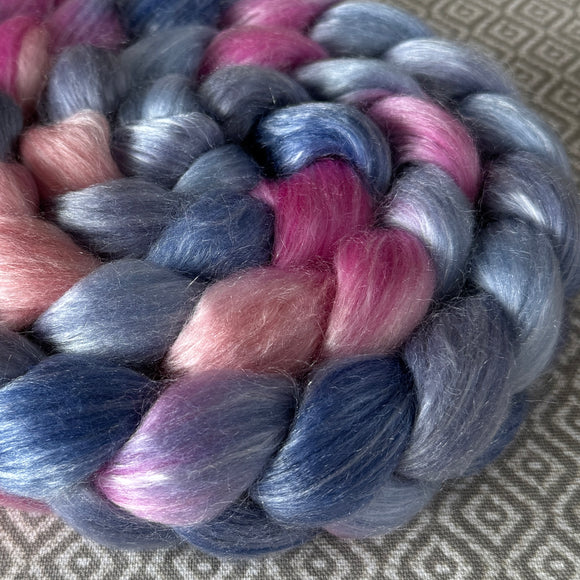 Merino Tencel Roving - Morning Glory