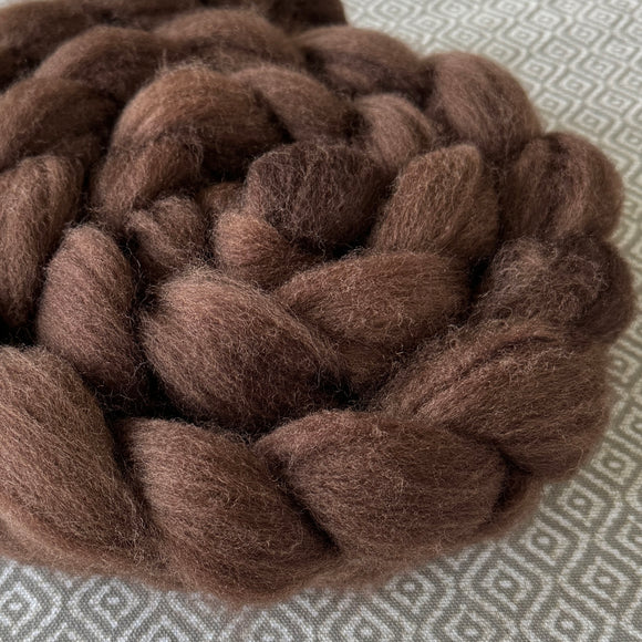 BFL Wool Roving - Brown Semi-Solid