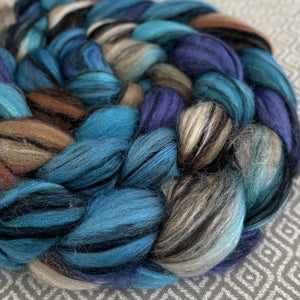 Polwarth Black Bamboo Silk Roving - Critical Hit