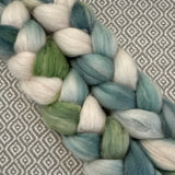 Merino Camel Silk Roving - Lily of the Valley
