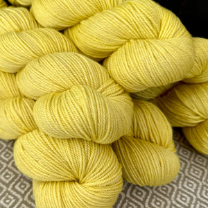 Dreamy DK Yarn - Sunbeam Semi Solid