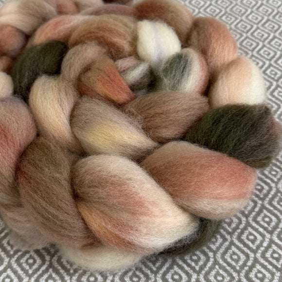 *Limited Edition* BFL Roving - Watercolor #551