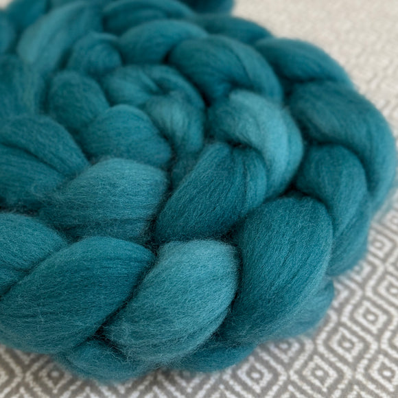 Polwarth Wool Roving  - Blue 485 - OOAK