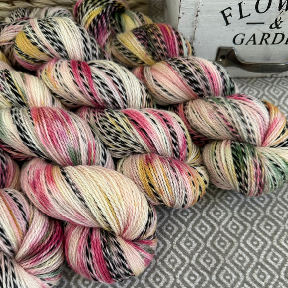 Zippy Fingering Weight Yarn - July Birth Flower - Waterlily