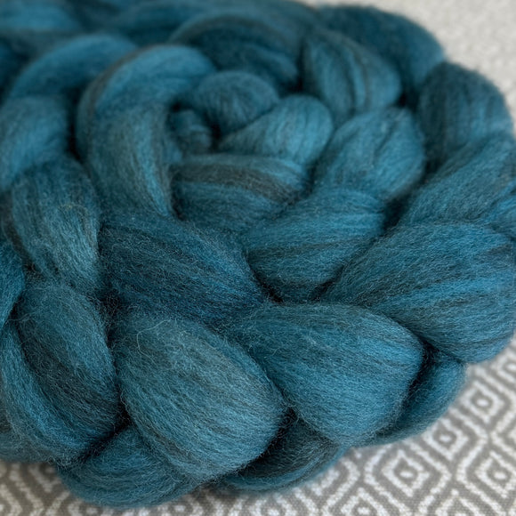 Heathered BFL Roving - Blue #485 - Semi-Solid - OOAK