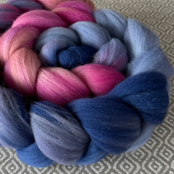 Targhee Wool Roving - Morning Glory