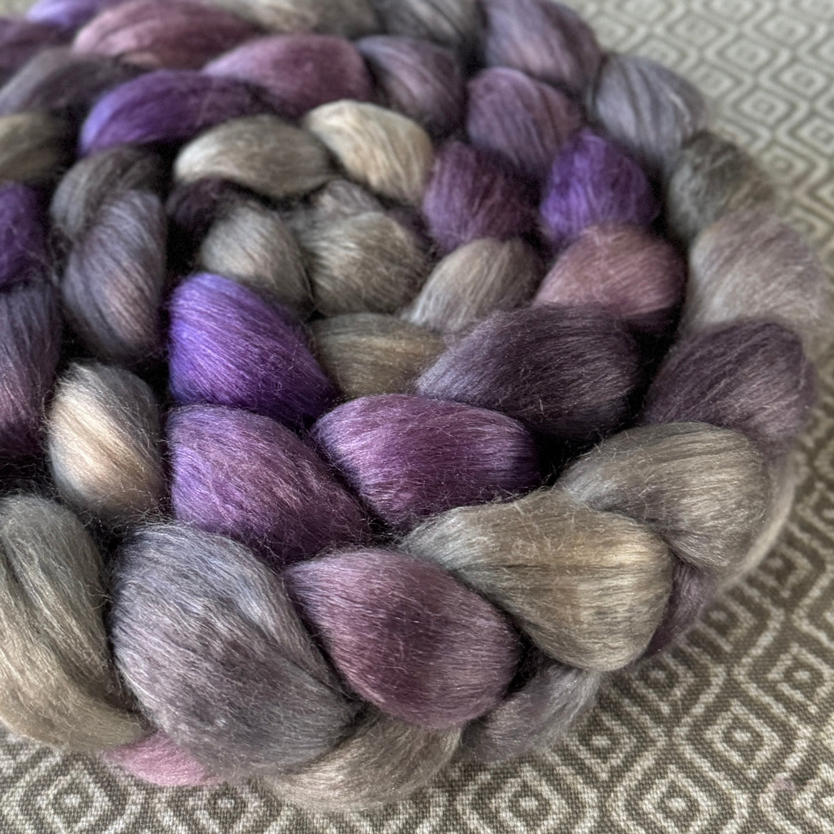 Camel Silk Roving - Violet – Greenwood Fiberworks