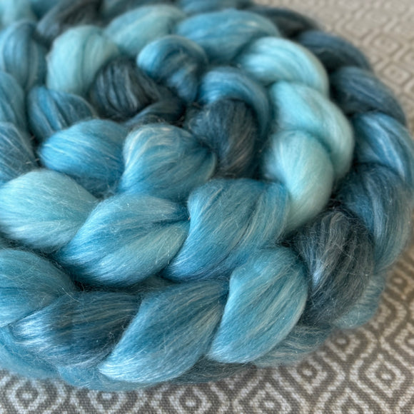 Merino Tencel Roving - Shades of Turquoise