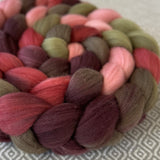 Shaniko Wool Roving - Paper Roses