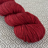 Luxe Yarn - Currant Semi Solid