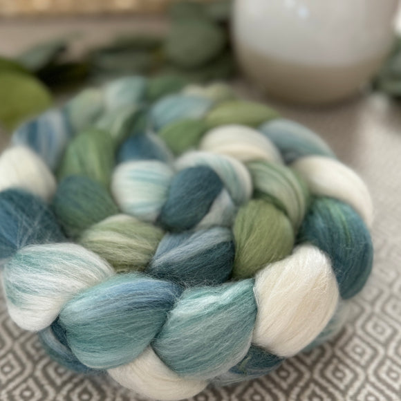 Merino Bamboo Silk Roving - Lily of the Valley