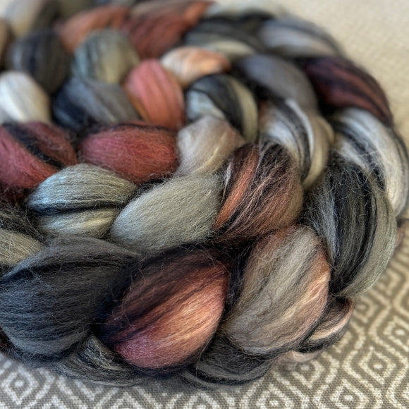Polwarth Black Bamboo Silk Roving - Carnation
