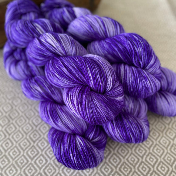 Indulgence Yarn - Amethyst Tonal