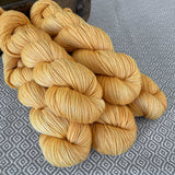 Gold Dust Yarn - Apricot Semi Solid