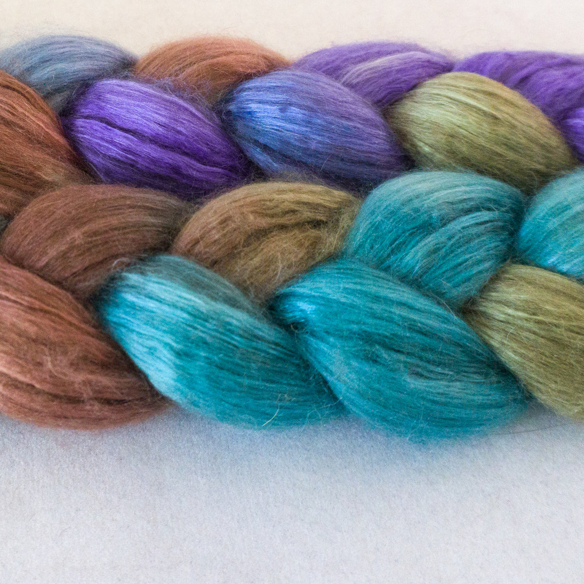 Camel Silk Roving - Calypso – Greenwood Fiberworks
