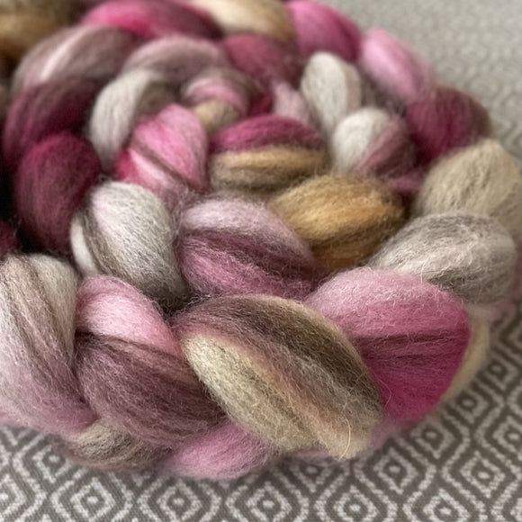 Heathered BFL Roving - Cherry Blossom