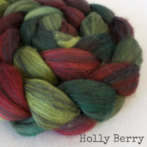 Polwarth Black Bamboo Silk Roving - Holly Berry