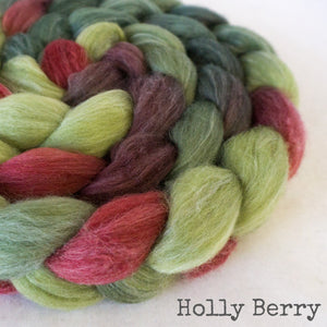 Merino Bamboo Silk Roving - Holly Berry