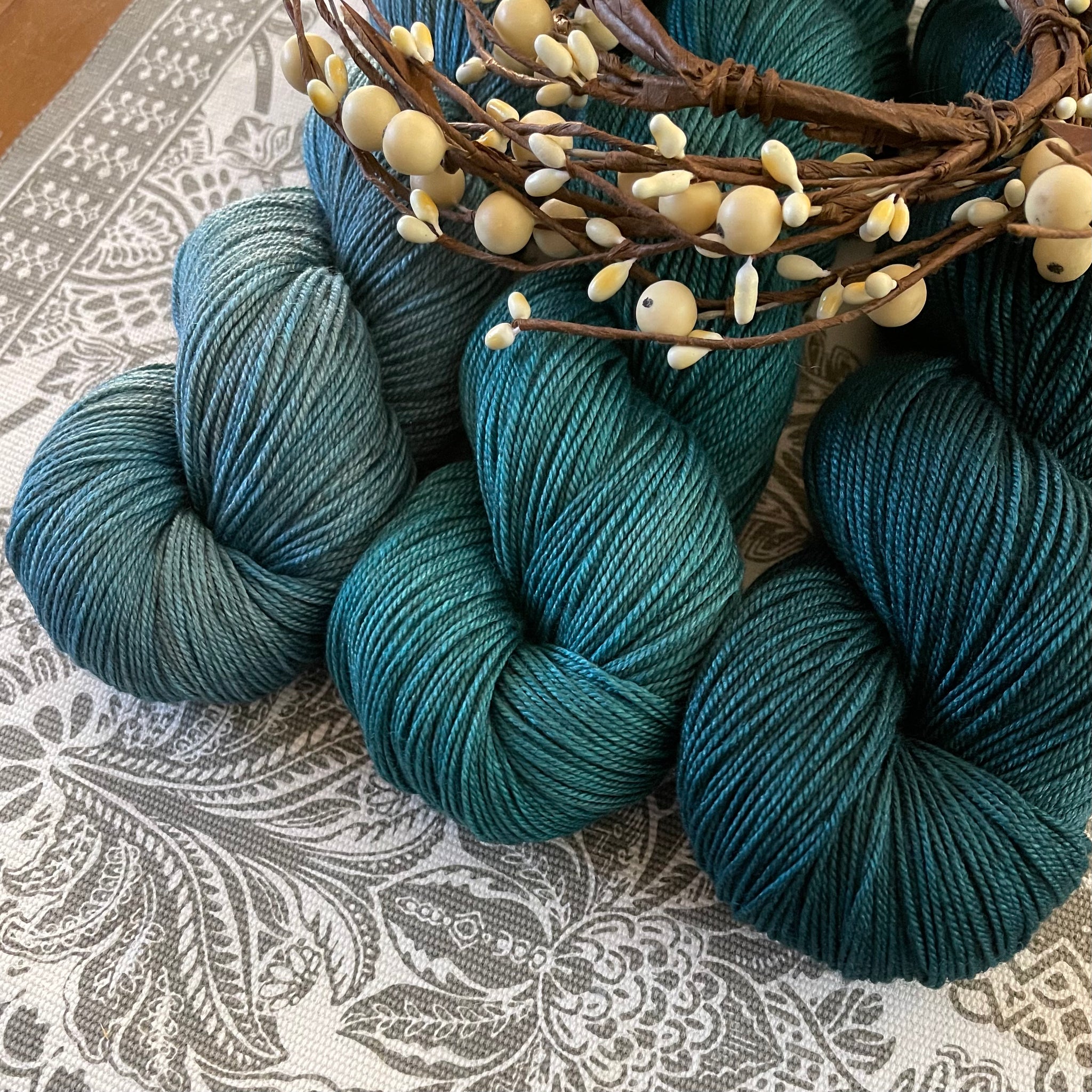 The Adare Scarf/Shawl Kit – Greenwood Fiberworks