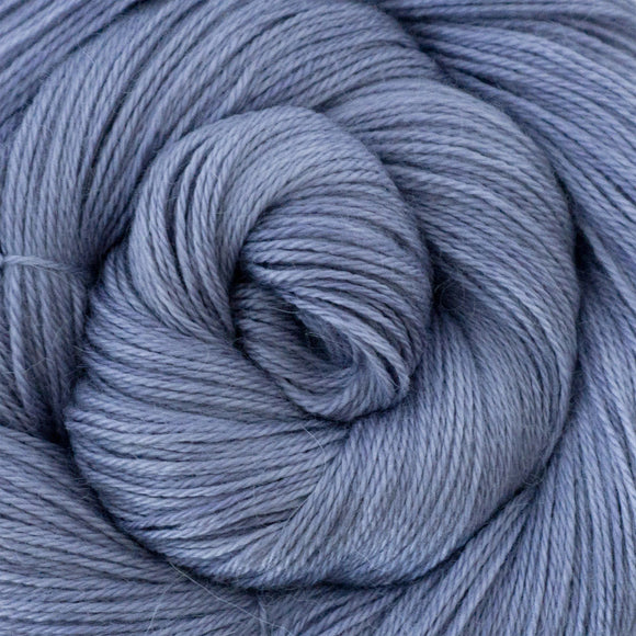 Cashmere Delight Yarn - Periwinkle Semi Solid