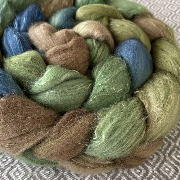 Polwarth Mulberry Silk Roving - Puget Sound