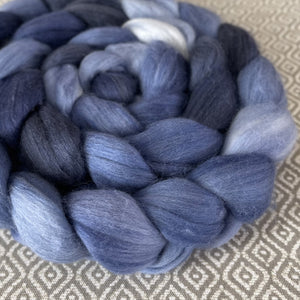 Merino Silk Cashmere Roving - Shades of Denim