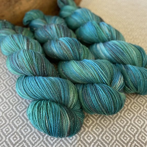 Star Dust Yarn - Turquoise Variegated