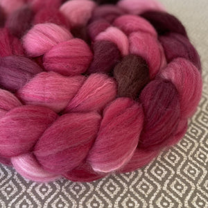 Polwarth Mulberry Silk Roving - Victoria